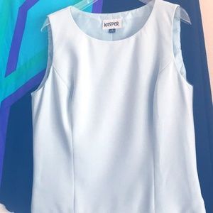 Ladies sleeveless lined blouse